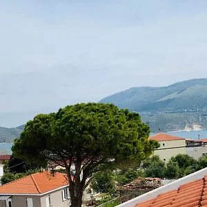  Appartamento Wooden Roof
